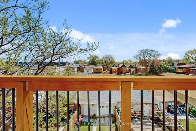 Additional image 43 of 9 Cobourg Ave