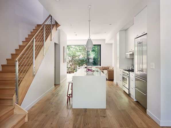 27 Clermont Ave, Brooklyn, NY 11205