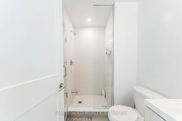 Additional image 15 of 25 Holly St Unit 2003