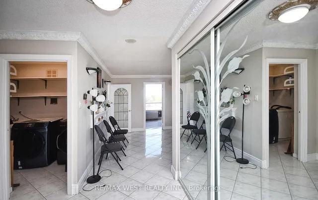 Additional image 17 of 1 Reidmount Ave Unit 706