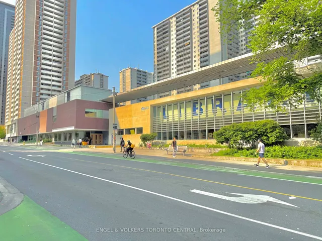 Additional image 43 of 225 Wellesley St Unit 208