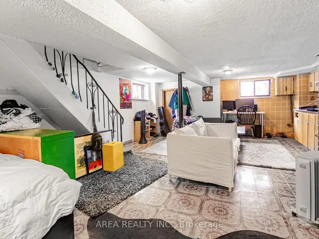 Additional image 20 of 326A Harbord St