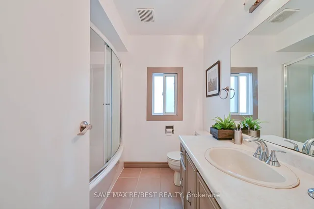Additional image 37 of 15 Ashurst Cres