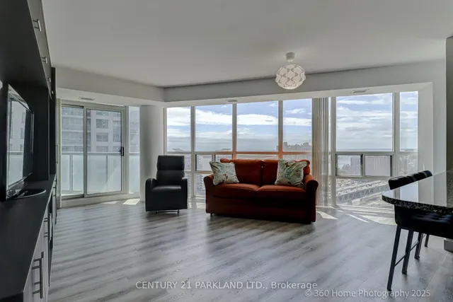 Additional image 9 of 30 Grand Trunk Cres Unit 3311