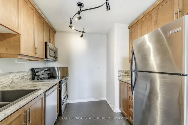 Additional image 18 of 80 King William St Unit 110