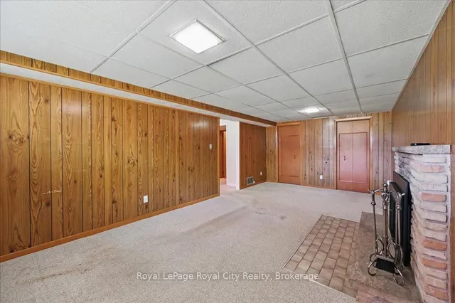 Additional image 35 of 701 Castleguard Cres