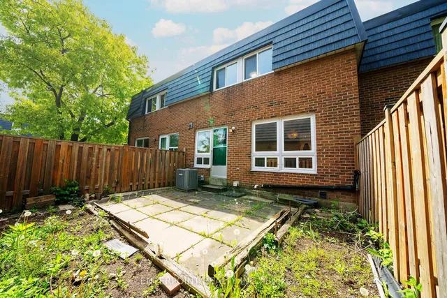 Additional image 29 of 42 Sego Royal Way