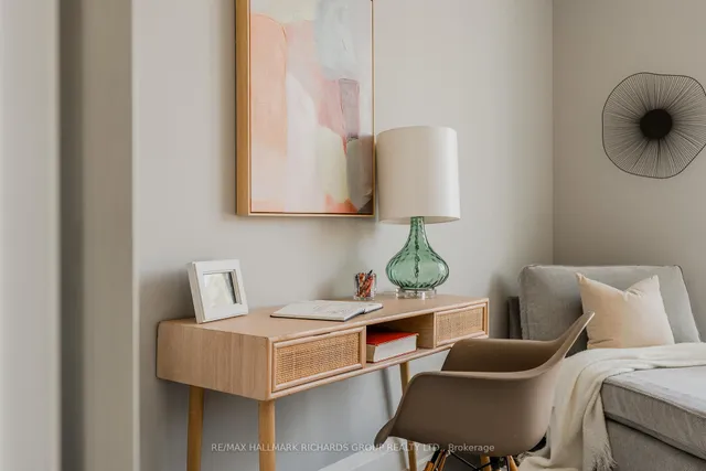 Additional image 15 of 2 Bellefair Ave Unit TH5