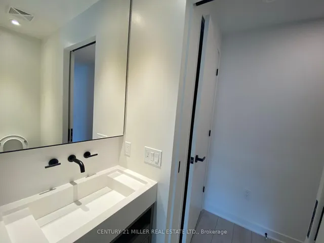 Additional image 19 of 55 Charles St Unit 4807