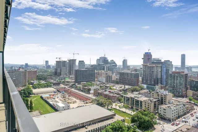 Additional image 22 of 47 Mutual St Unit 2301