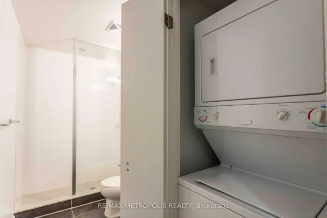 Additional image 8 of 55 East Liberty St Unit 813