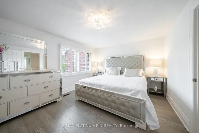 Additional image 9 of 1855 Maple Ridge Dr Unit 33