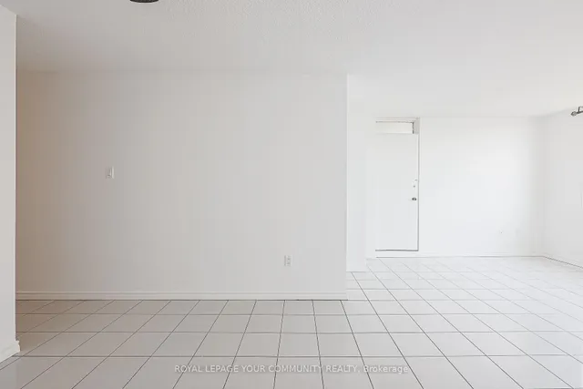 Additional image 11 of 10 Tobermory Dr Unit 1011