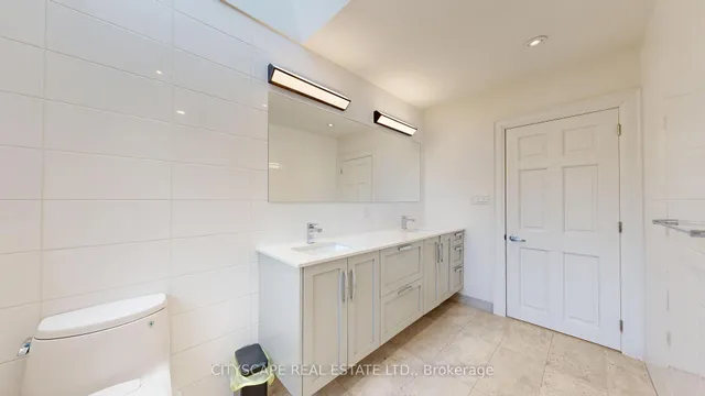 Additional image 28 of 25 Oswald Cres