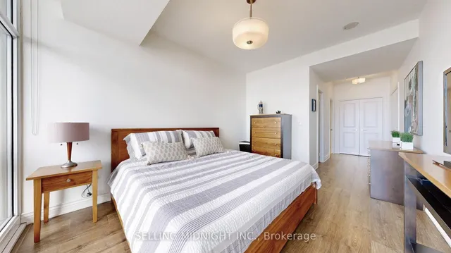 Additional image 19 of 75 East Liberty St Unit 2203