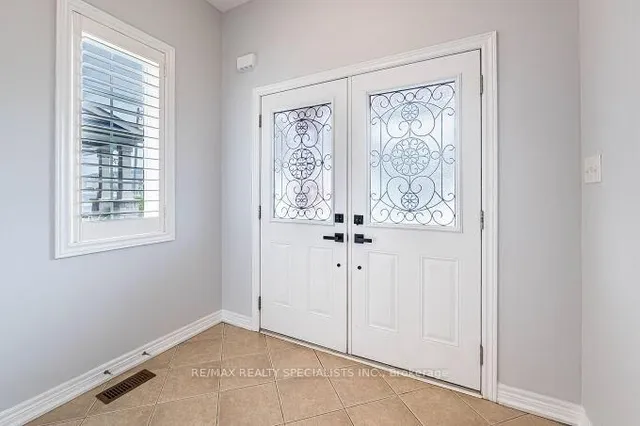 Additional image 10 of 4663 Thomas Alton Blvd