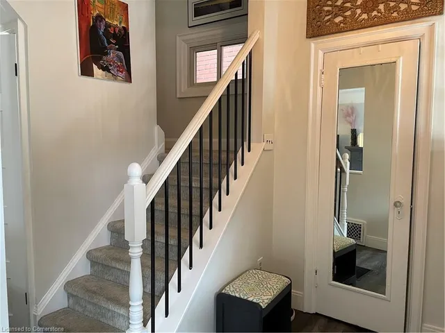 Additional image 3 of 65 Hyde Park Ave