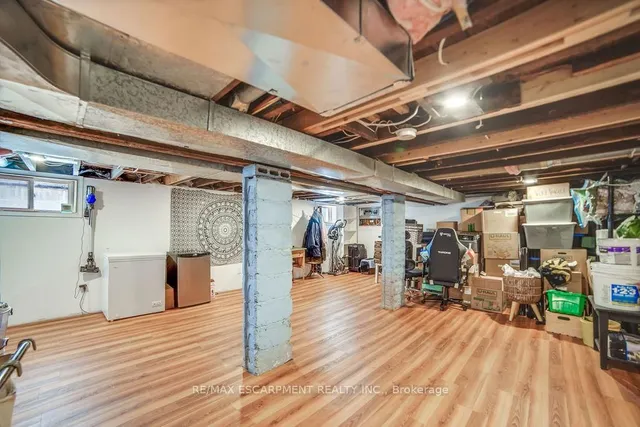 Additional image 21 of 4 Frederick Ave