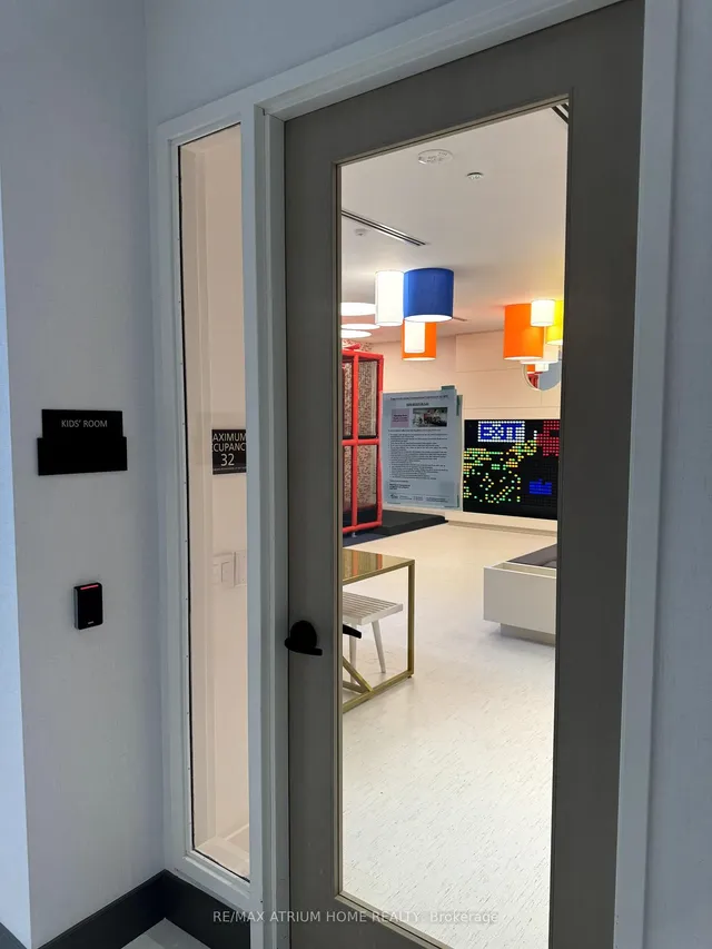 Additional image 16 of 130 River St Unit 606