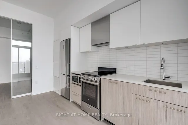 Additional image 5 of 251 Jarvis St Unit 1034