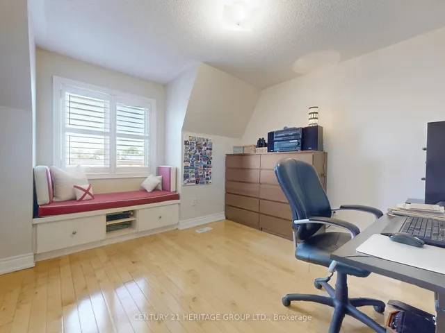 Additional image 39 of 127 Mill Rd