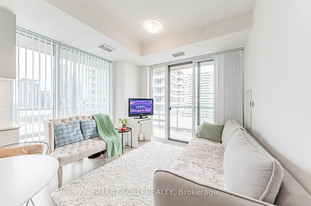 Additional image 21 of 25 Holly St Unit 2003