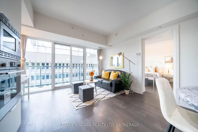 Additional image 8 of 955 Bay St Unit 2109