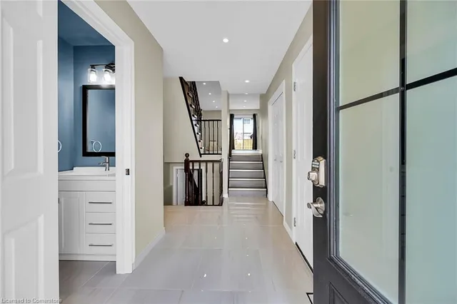 Additional image 5 of 1198 Upper Wentworth St