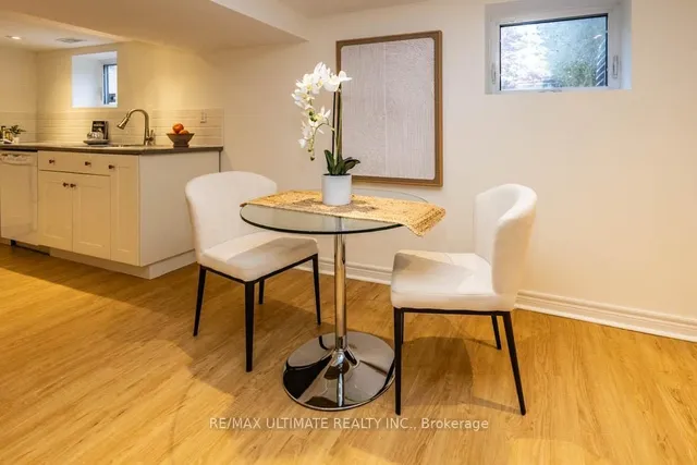 Additional image 24 of 147 Royal York Rd