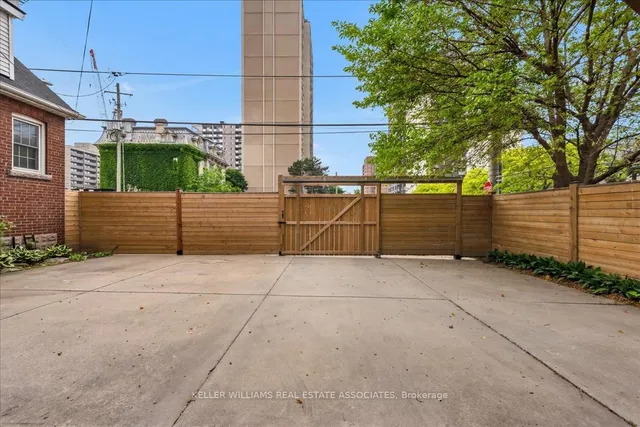 Additional image 37 of 22 Wesanford Pl