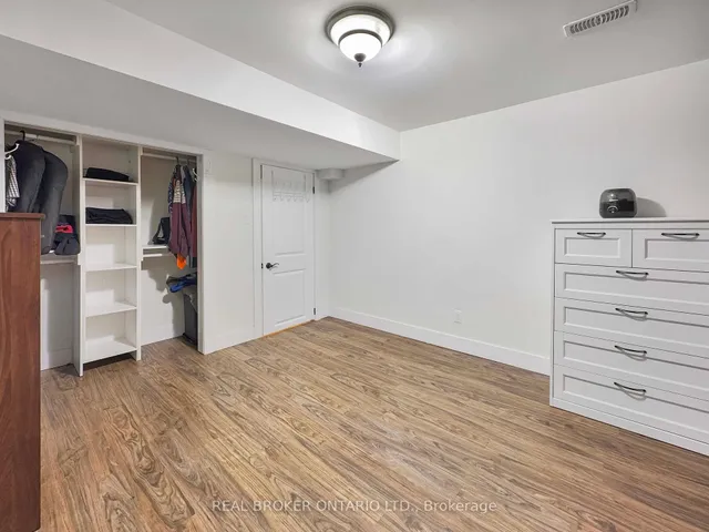 Additional image 34 of 806 Old York Rd