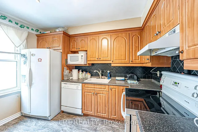 Additional image 15 of 2169 Mountain Grove Ave Unit 7