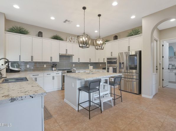 2914 W Caravaggio Ln, Phoenix, AZ 85086