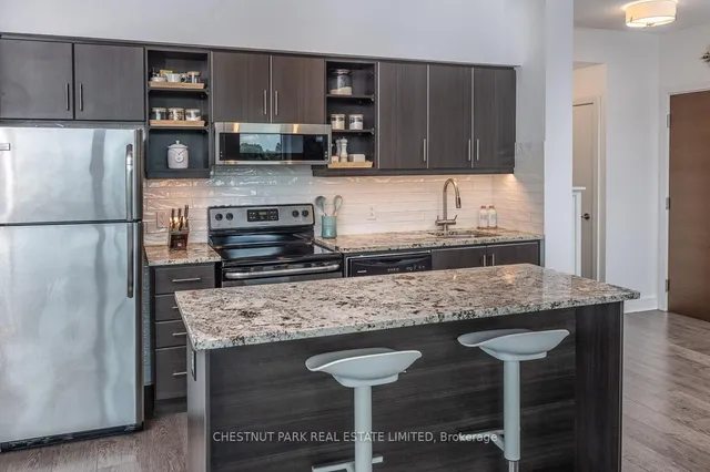 Additional image 11 of 35 Brian Peck Cres Unit 306