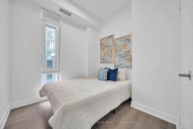 Additional image 25 of 215 Veterans Dr Unit 304