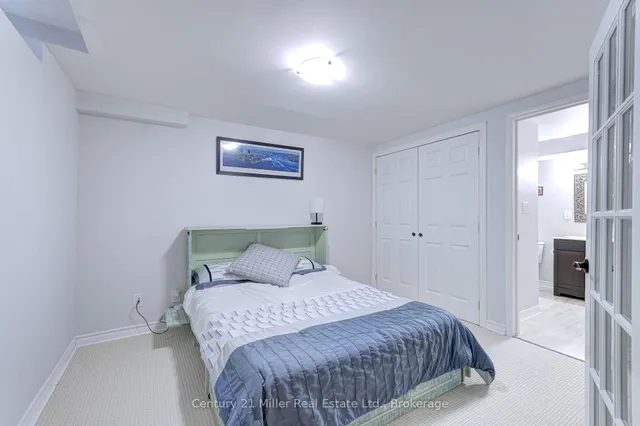 Additional image 33 of 3263 Mead Cres