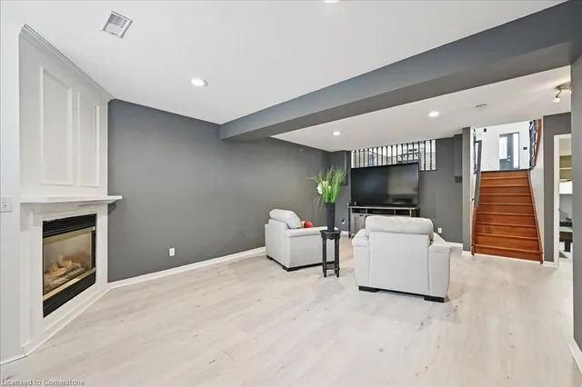 Additional image 28 of 69 Hillgarden Dr