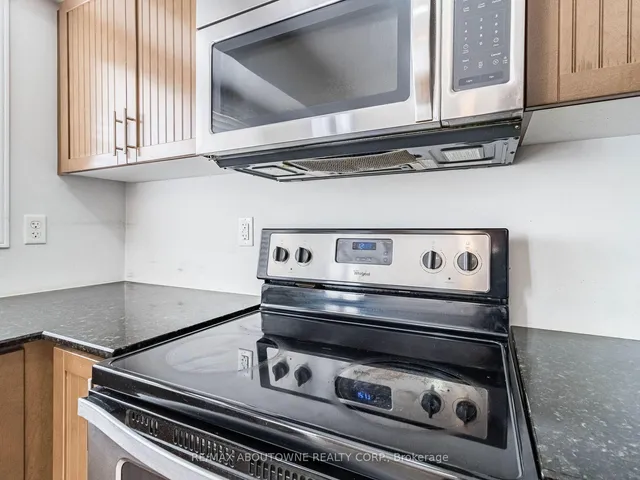 Additional image 18 of 2504 Post Rd Unit 20