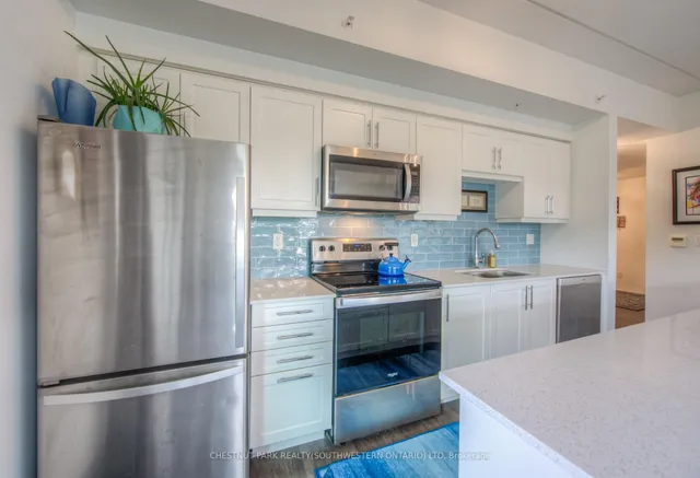 Additional image 17 of 195 Commonwealth St Unit 213