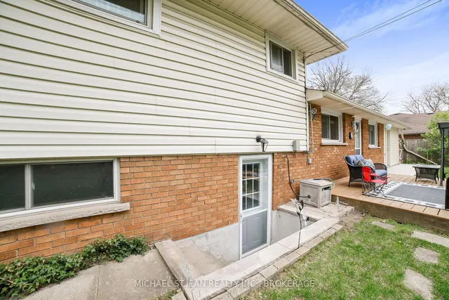 Additional image 33 of 175 Council Cres