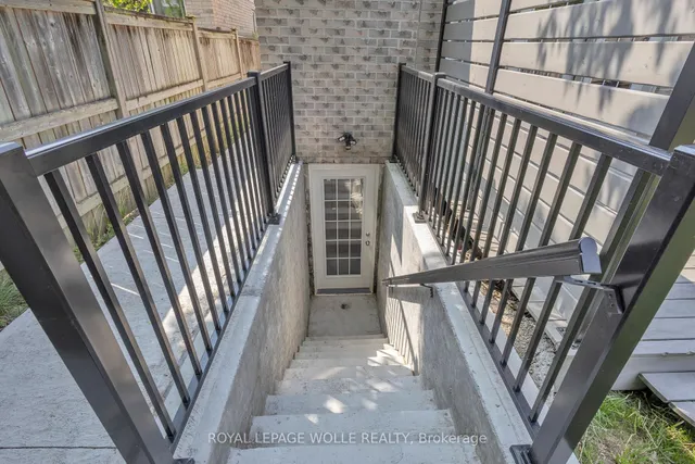 Additional image 33 of 50 Inge Crt