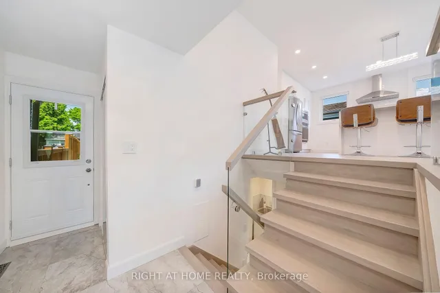 Additional image 4 of 743 Hager Ave