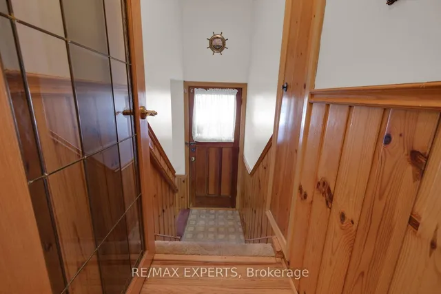 Additional image 20 of 4 Fletcher Pl