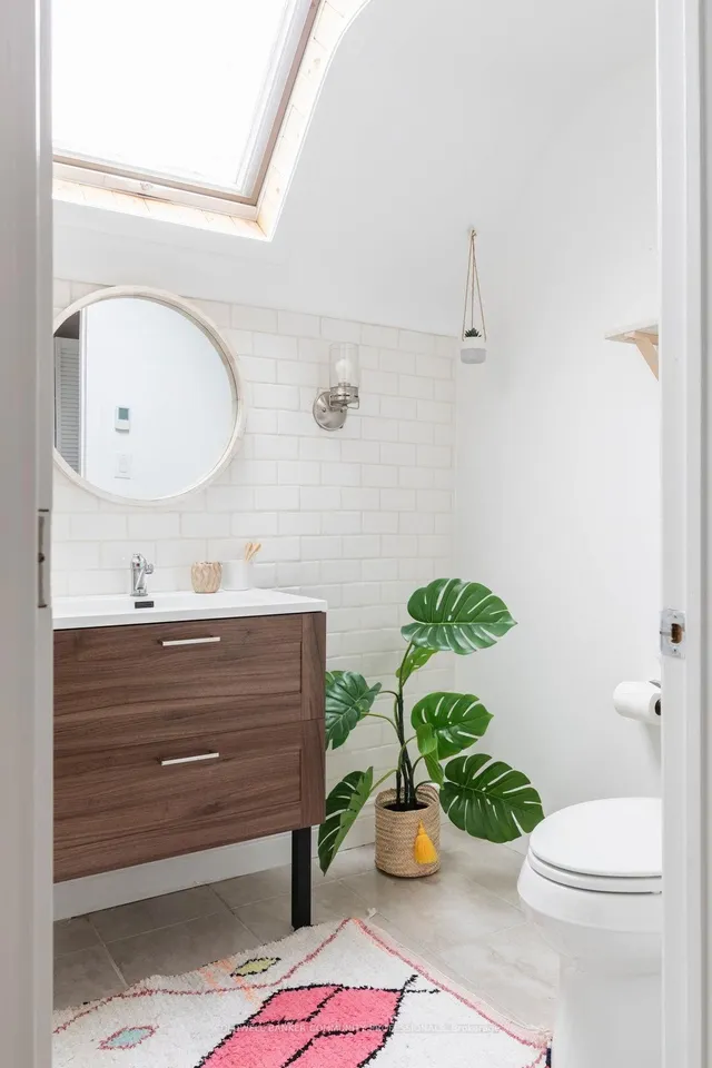 Additional image 36 of 14 Martin Rd