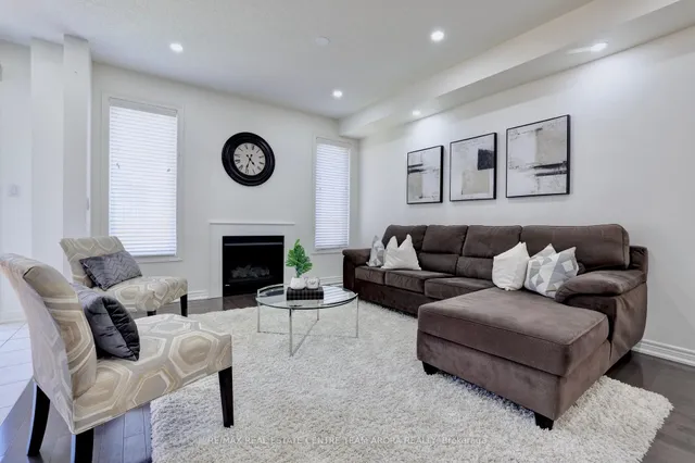 Additional image 8 of 436 Royal West Dr