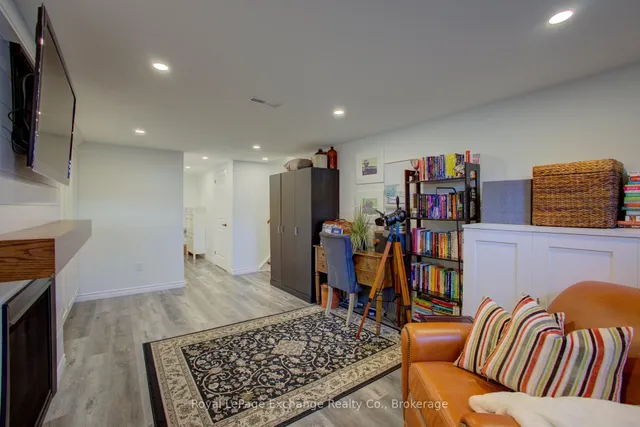 Additional image 25 of 9 Orchard Ave