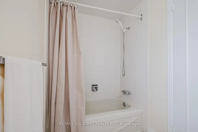 Additional image 27 of 45 Wellpark Blvd