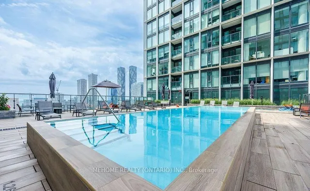 Additional image 18 of 158 Front St Unit 402