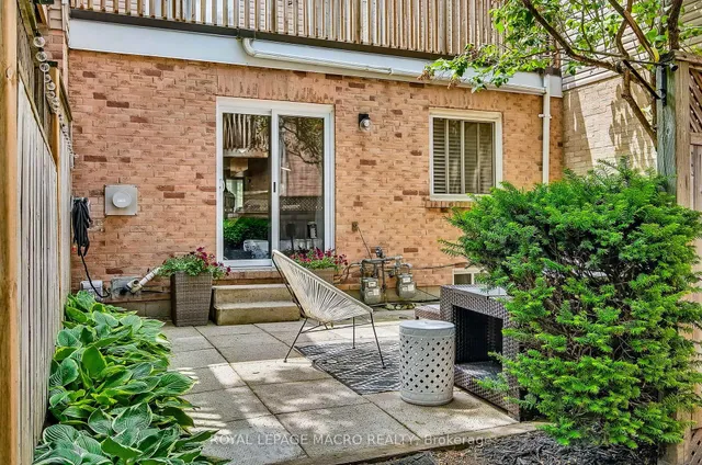 Additional image 43 of 2055 Walkers Line Unit 103