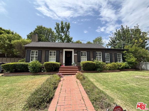 14836 Greenleaf St, Sherman Oaks, CA 91403